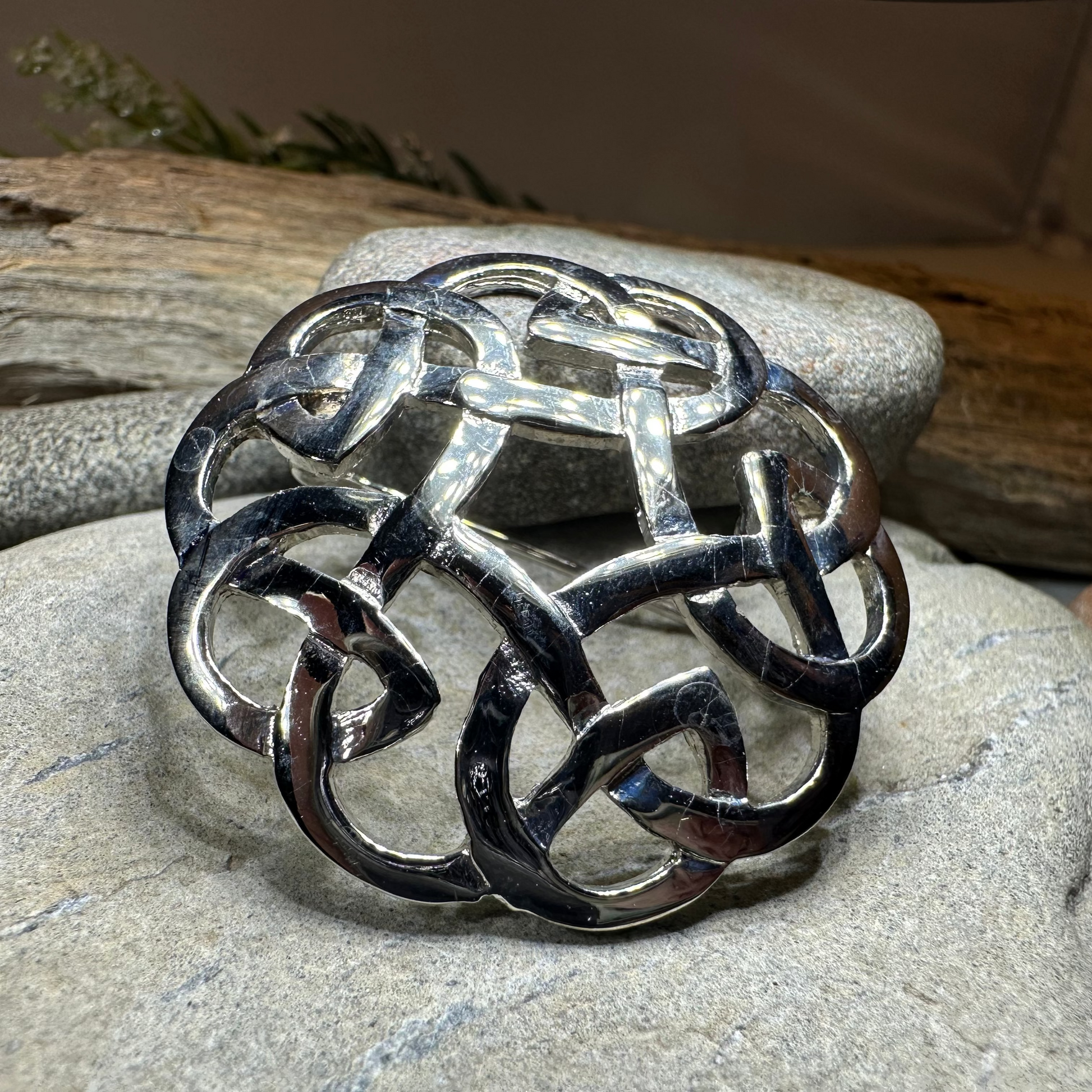 Argyle Celtic Knot Brooch - Handmade in Scotland — view 8