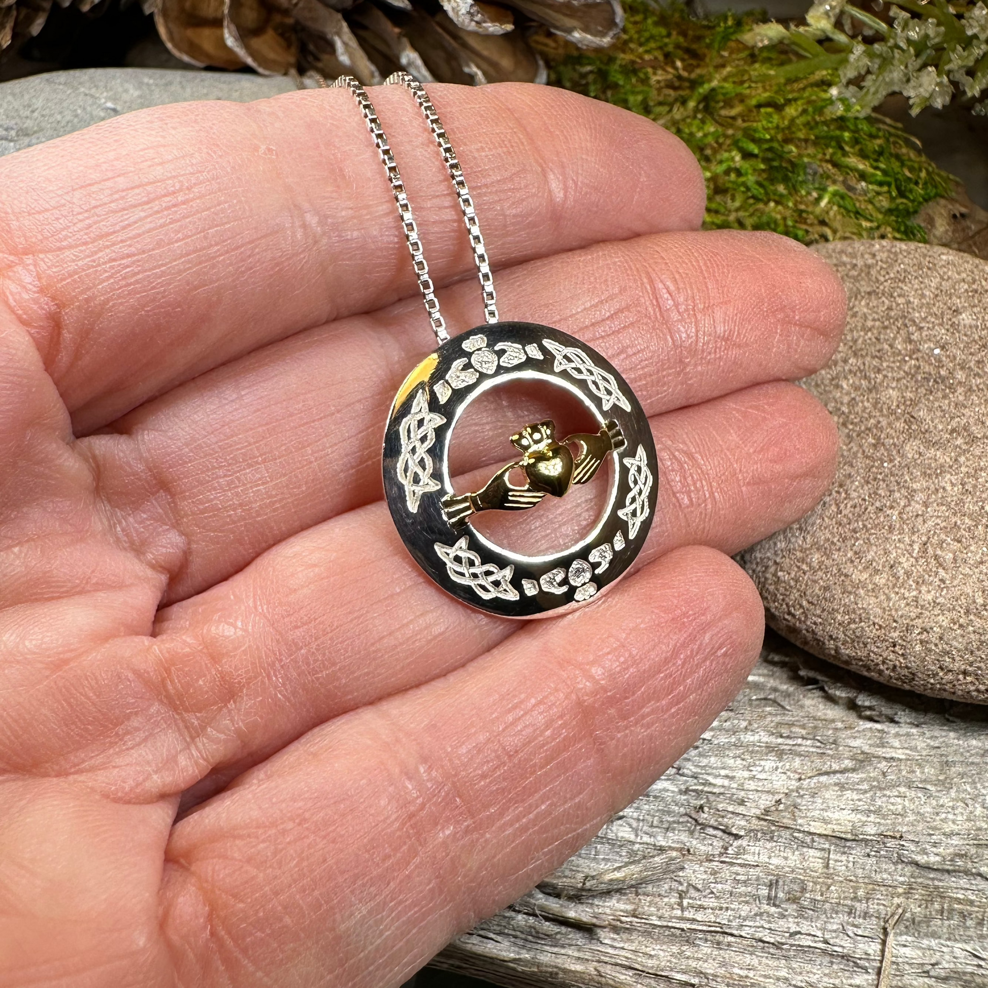 Shanagarry Claddagh Necklace — view 6