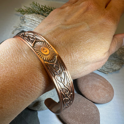 Load image into Gallery viewer, Talorgan Celtic Copper Cuff Bracelet
