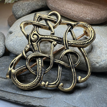 Load image into Gallery viewer, Trollaskogur Celtic Viking Brooch
