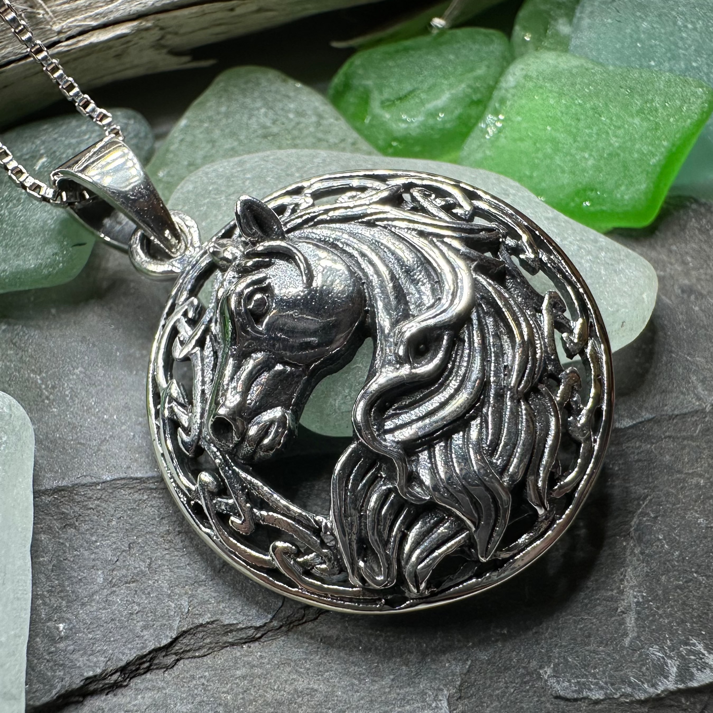 Roan Celtic Horse Necklace in silver