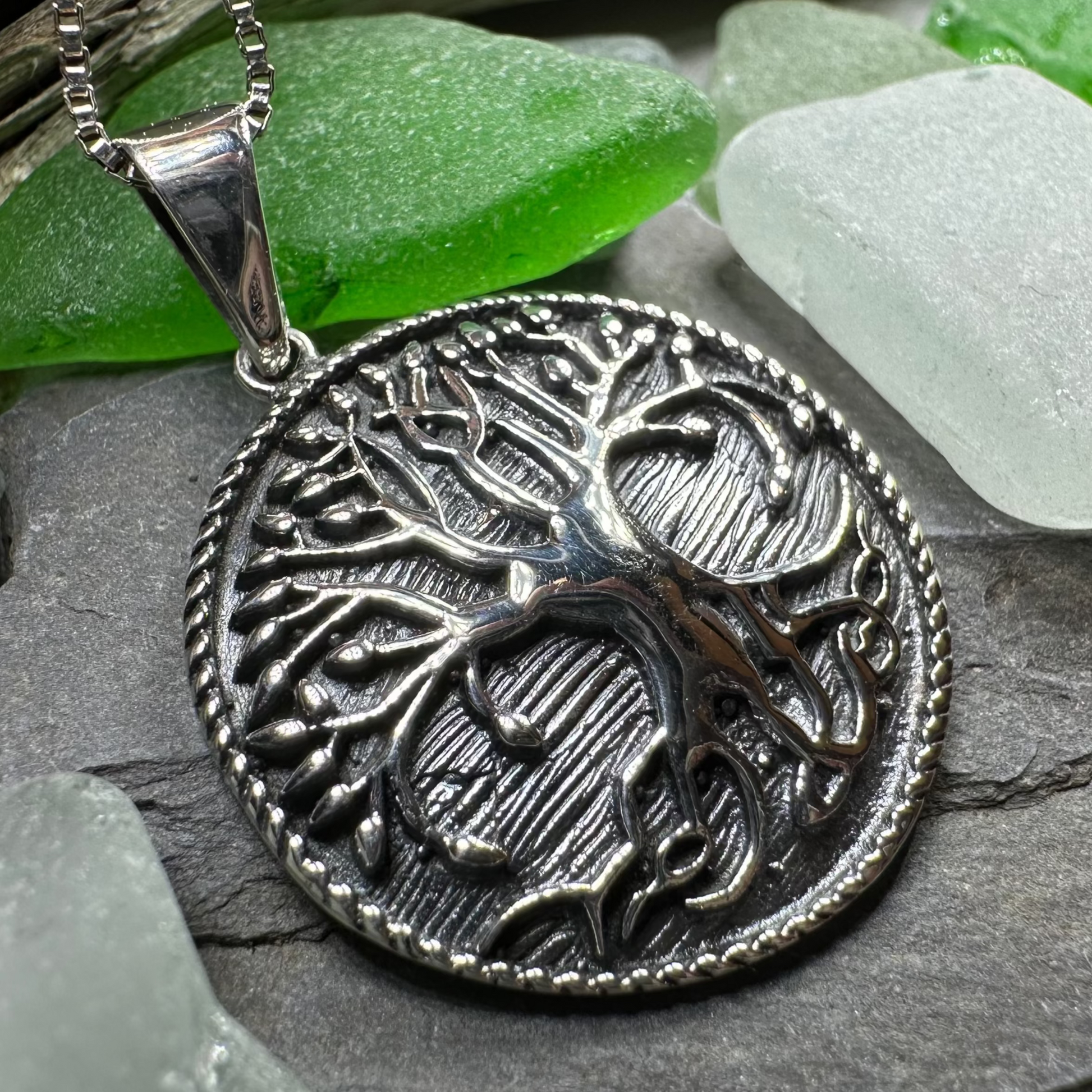Duille Celtic Tree of Life Necklace in Sterling Silver — view 3
