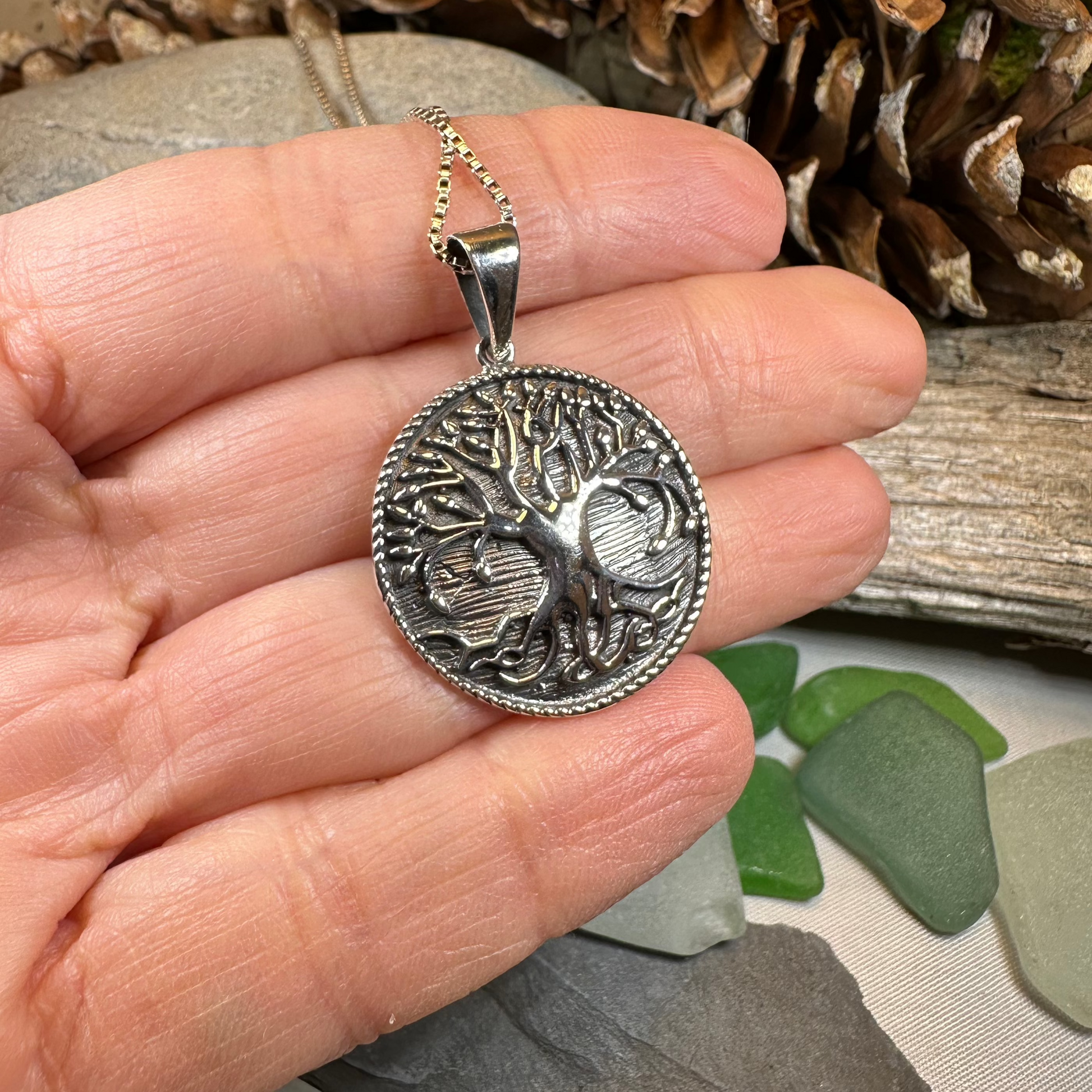 Duille Celtic Tree of Life Necklace in Sterling Silver — view 6