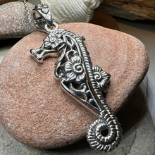 Load image into Gallery viewer, Blooming Seahorse Necklace
