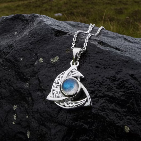 Load image into Gallery viewer, Evie Celtic Crescent Moon Necklace in Sterling Silver
