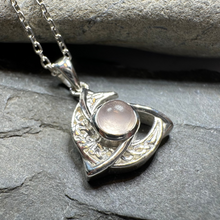 Load image into Gallery viewer, Evie Crescent Moon Necklace
