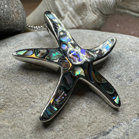 Load image into Gallery viewer, Seastar Starfish Necklace
