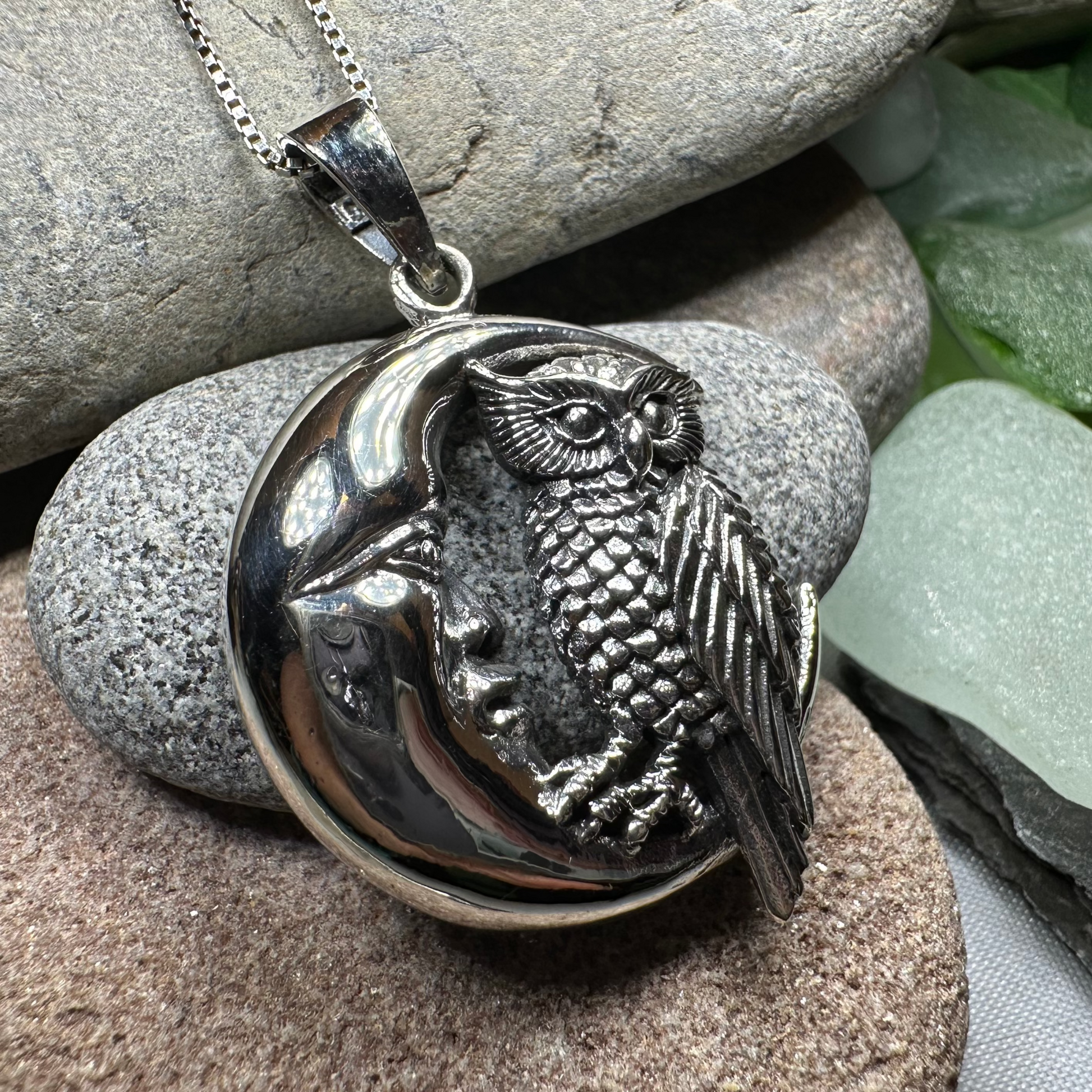 Oidhche Mhath Owl Necklace — view 4