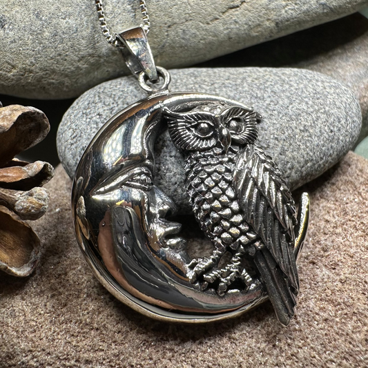 Oidhche Mhath Owl Necklace