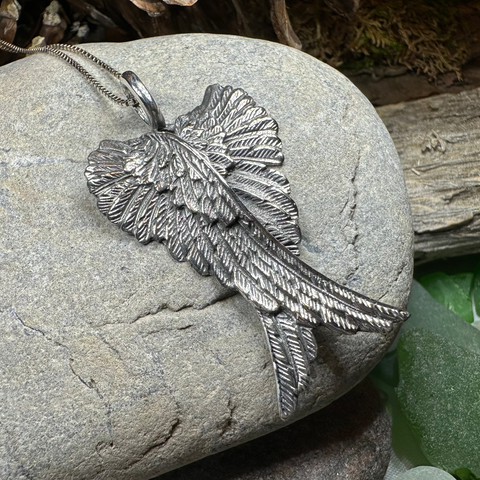 Load image into Gallery viewer, Caci Angel Wings Necklace

