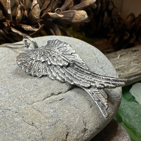 Load image into Gallery viewer, Caci Angel Wings Necklace
