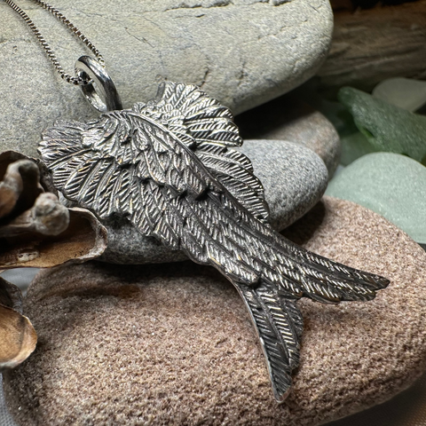 Load image into Gallery viewer, Caci Angel Wings Necklace
