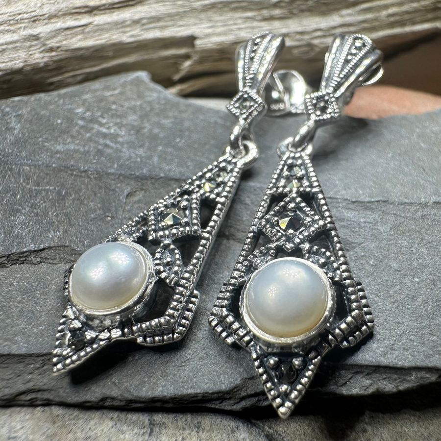 Elora Celtic Knot Pearl Earrings