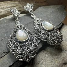 Load image into Gallery viewer, Cecette Romantic Earrings
