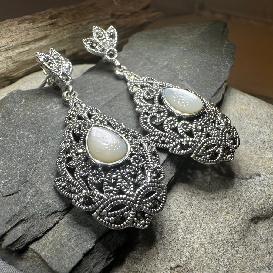 Cecette Romantic Earrings