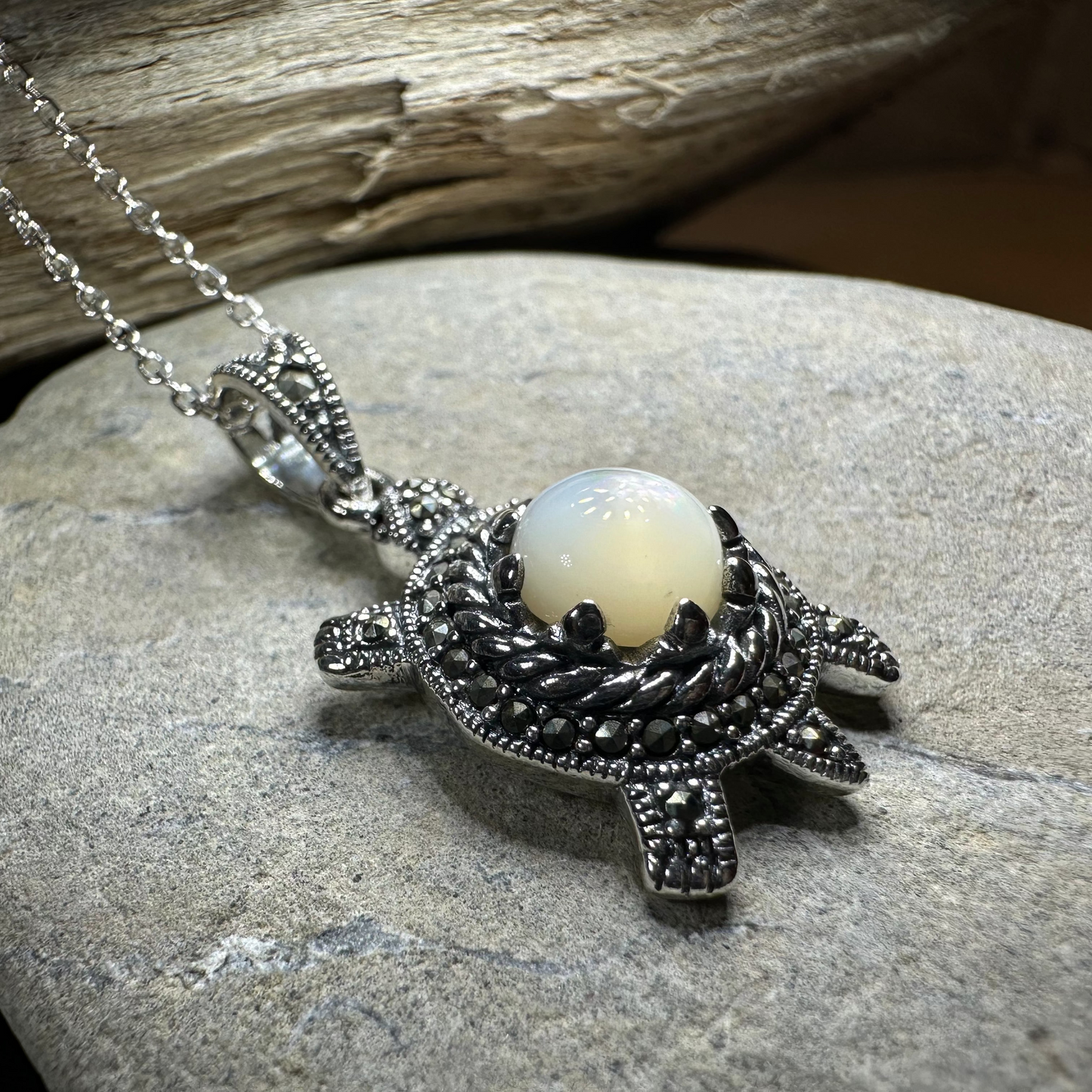 Donnie Turtle Necklace in Sterling Silver