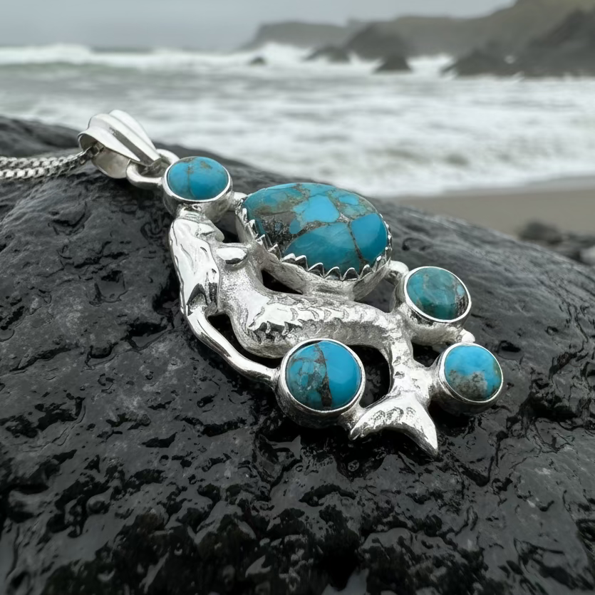 Ilayda Mermaid Turquoise Necklace in sterling silver