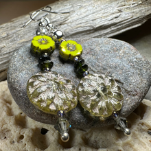Load image into Gallery viewer, Celtic Twilight Mist Earrings
