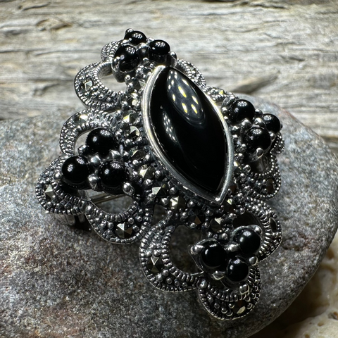 Load image into Gallery viewer, Cybele Celtic Marcasite Brooch
