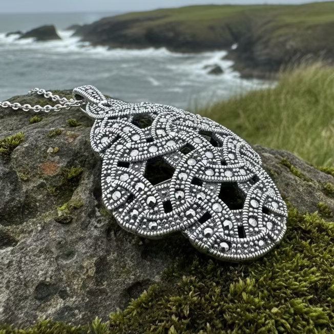 Vintage Style Celtic Necklace