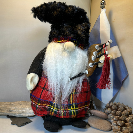 Scottish Bagpiper Gnome Gift