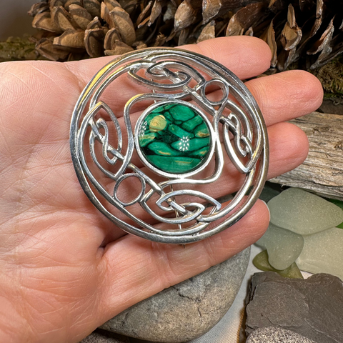 Load image into Gallery viewer, Heathergems Celtic Knot Brooch - Classic Scottish Jewelry
