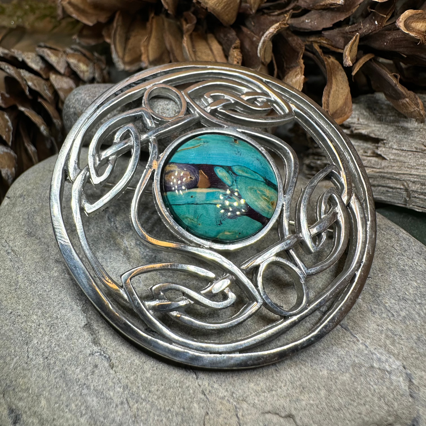Heathergems Celtic Knot Brooch - Classic Scottish Jewelry — view 2