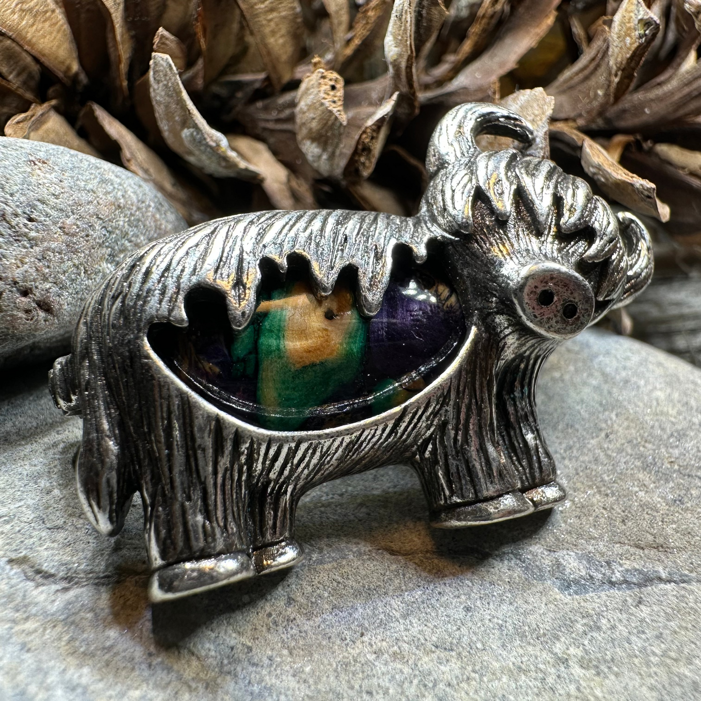 Heathergems Highland Cow Brooch - Handmade in Scotland — view 10