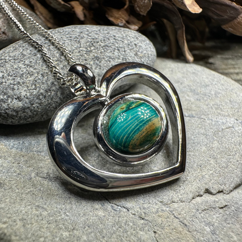 Load image into Gallery viewer, Heathergems Open Heart Necklace - Handmade in Scotland
