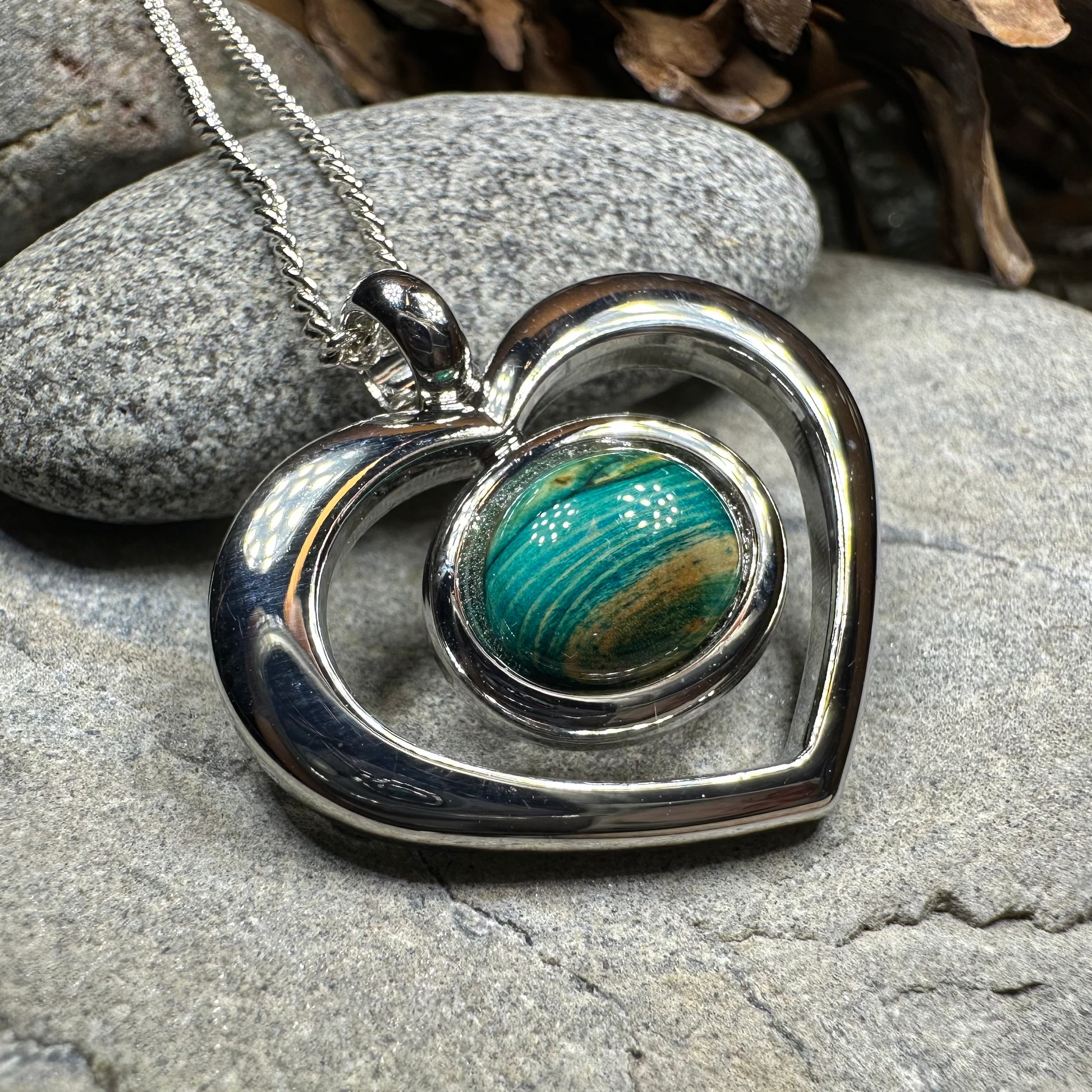 Heathergems Open Heart Necklace - Handmade in Scotland — view 8