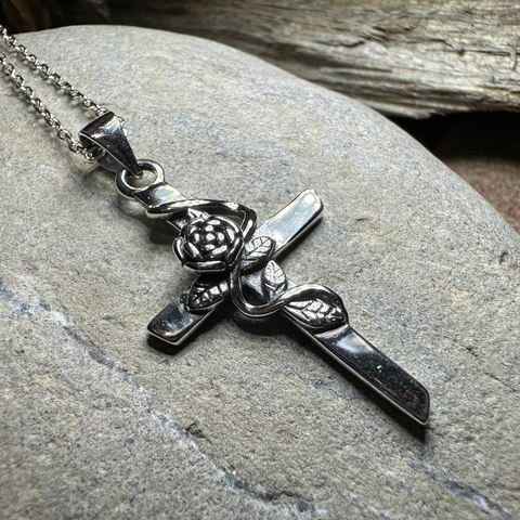 Load image into Gallery viewer, Faithful Rose Cross Necklace
