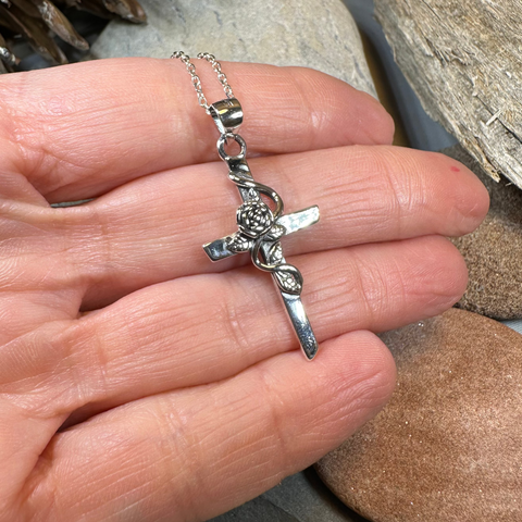 Load image into Gallery viewer, Faithful Rose Cross Necklace
