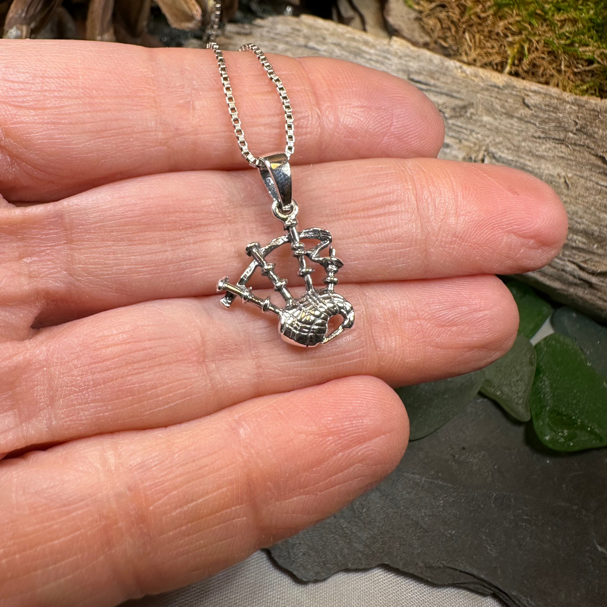 Tartan Bagpipes Necklace — view 5