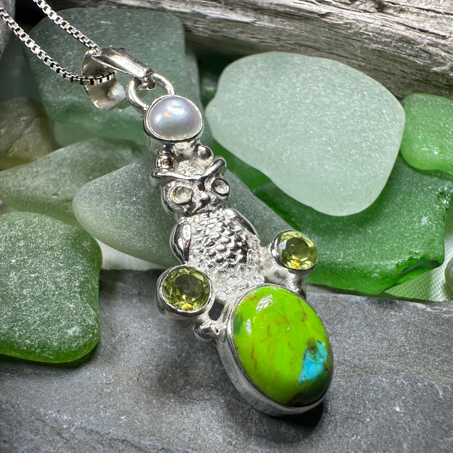 Verie Owl Necklace — view 3