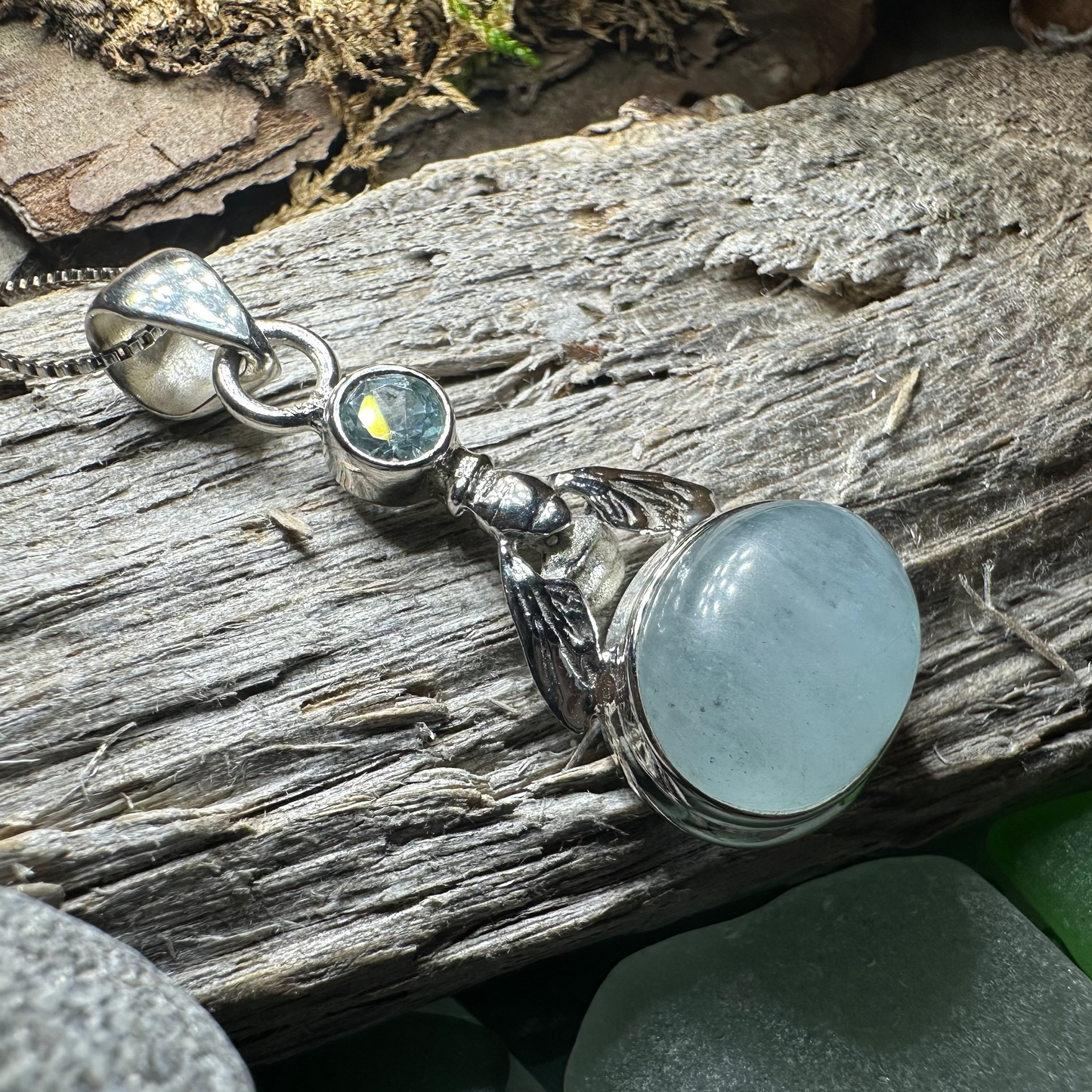 Bee Aquamarine Necklace — view 4