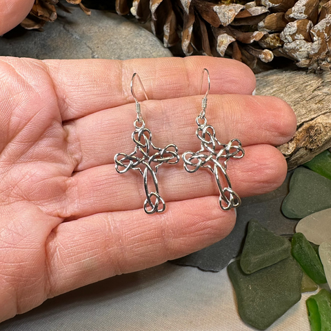 Load image into Gallery viewer, Angelisa Celtic Cross Earrings
