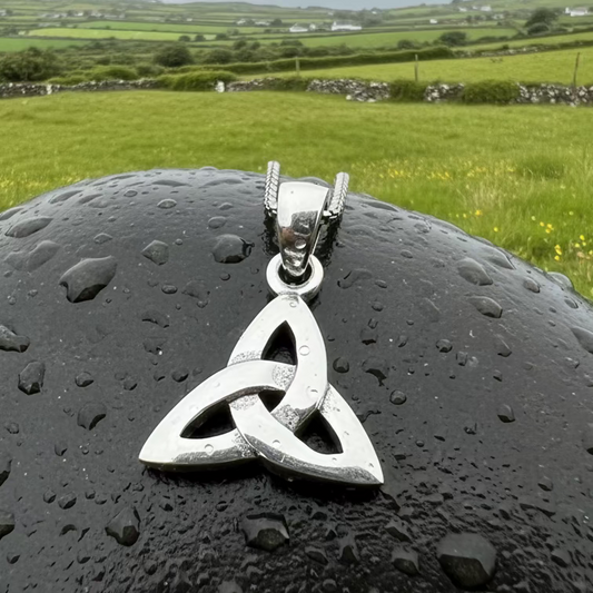 Karstyn Celtic Trinity Knot Necklace in Sterling Silver