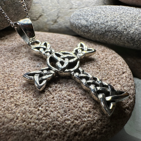 Load image into Gallery viewer, Trinity Knot Celtic Cross Necklace
