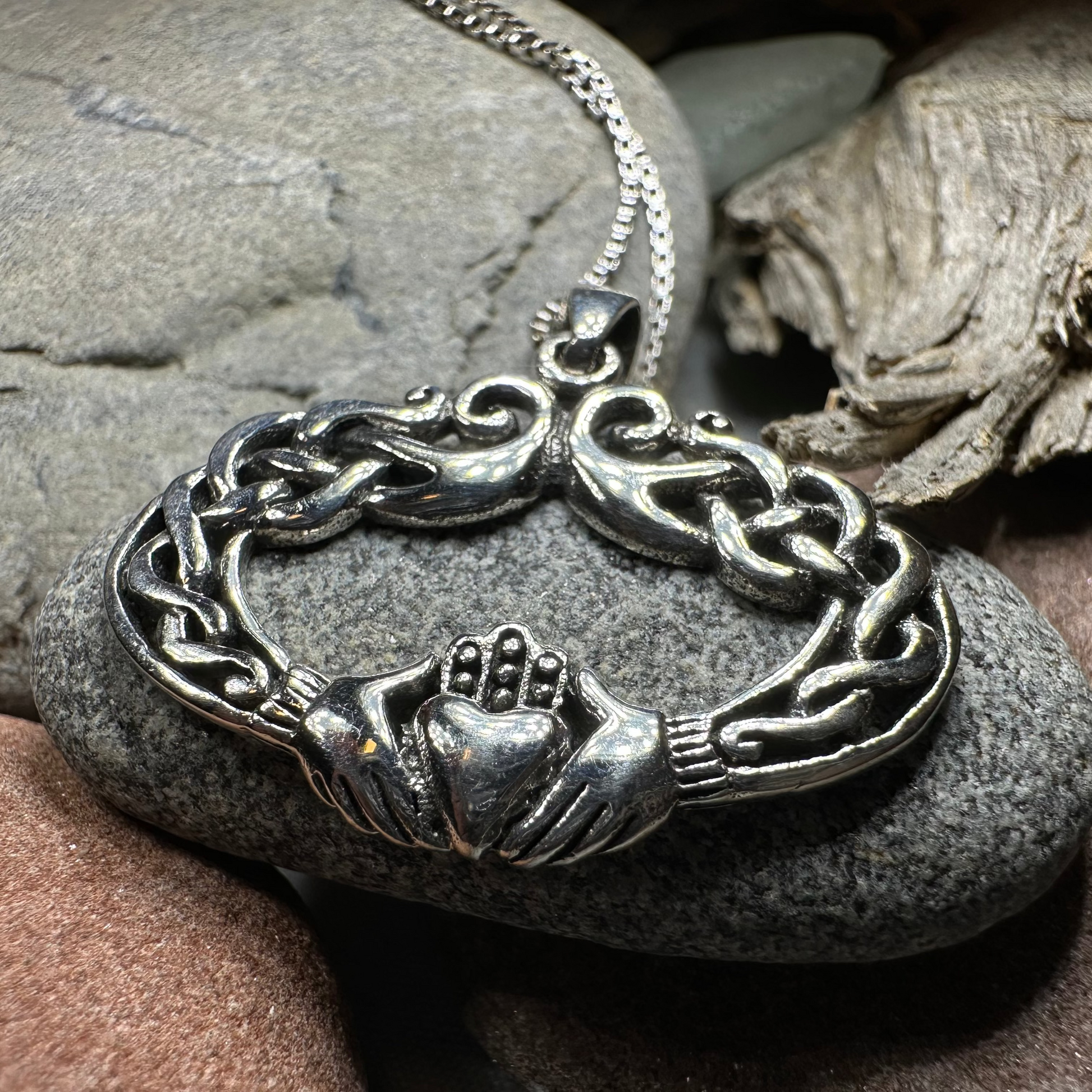 Claddagh Celtic Lace Necklace — view 5