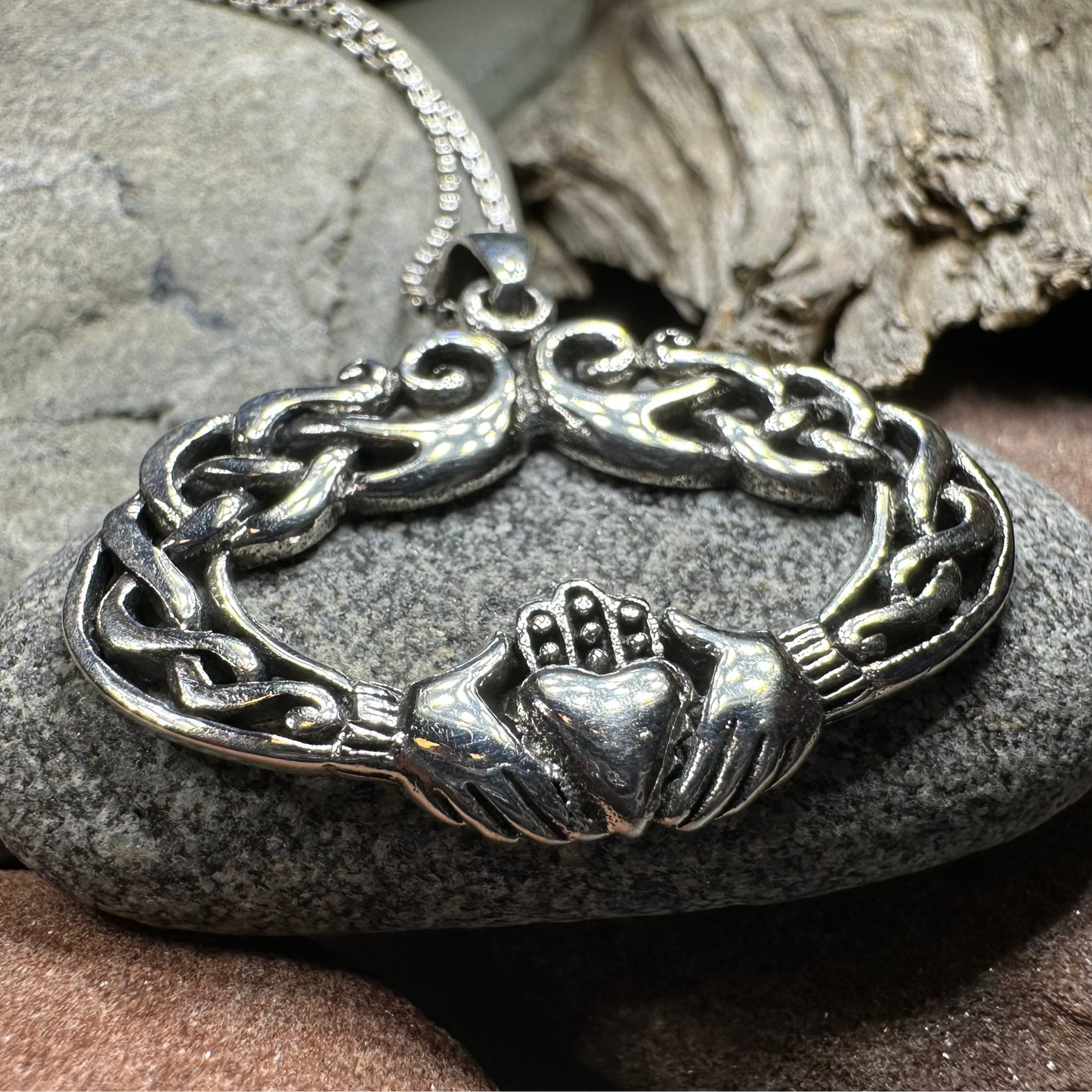 Claddagh Celtic Lace Necklace in sterling silver