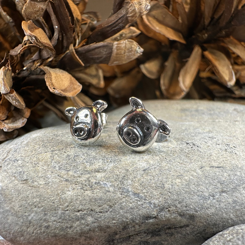 Load image into Gallery viewer, Little Piggy Stud Earrings
