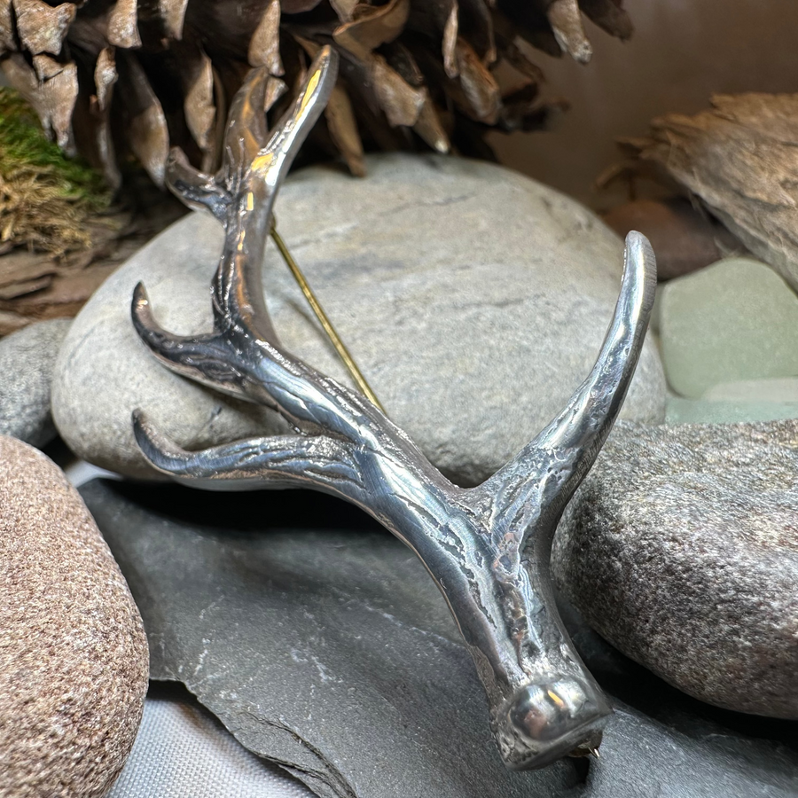 Damh Antler Kilt Pin - Handmade in Scotland