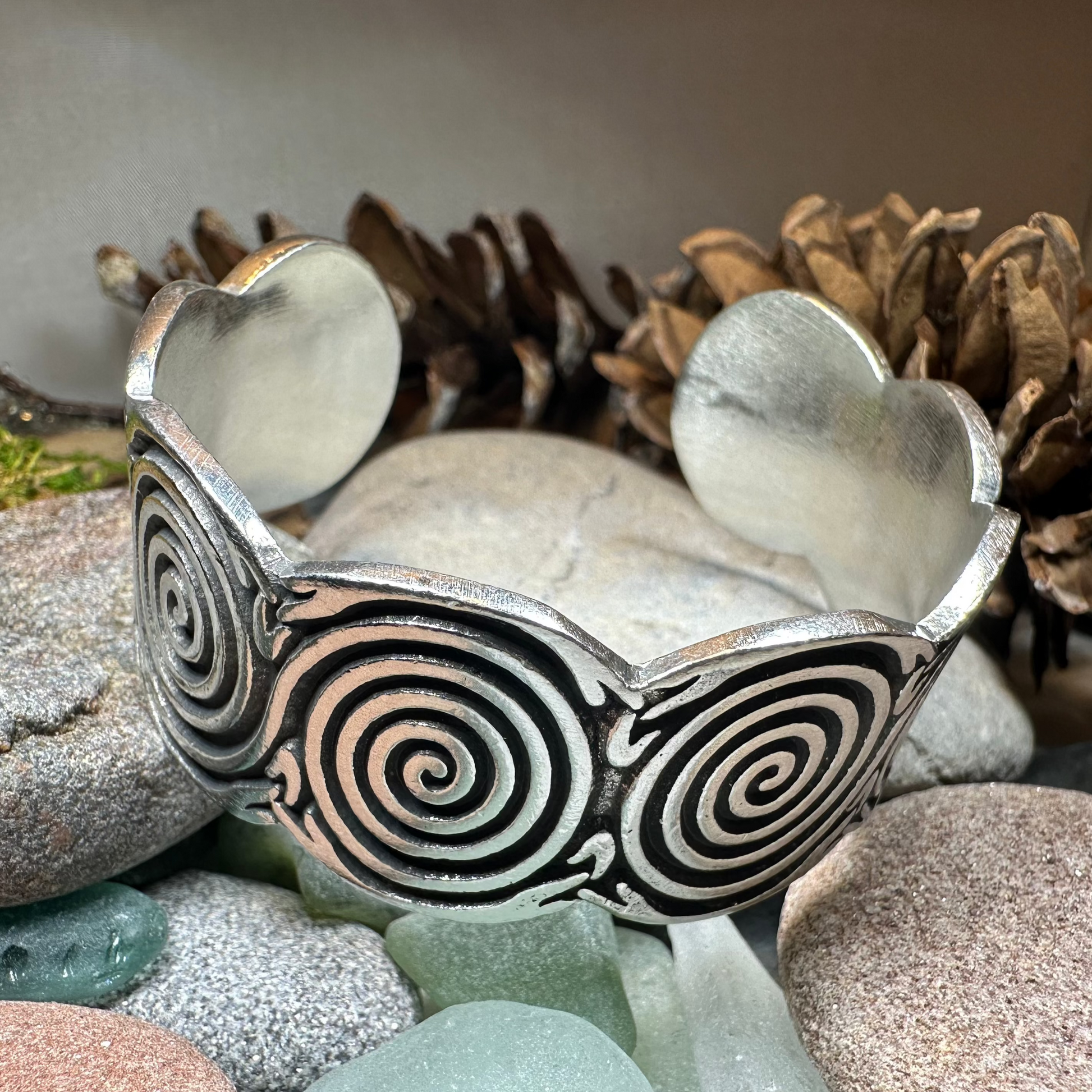 Aldara Celtic Spiral Bracelet in pewter