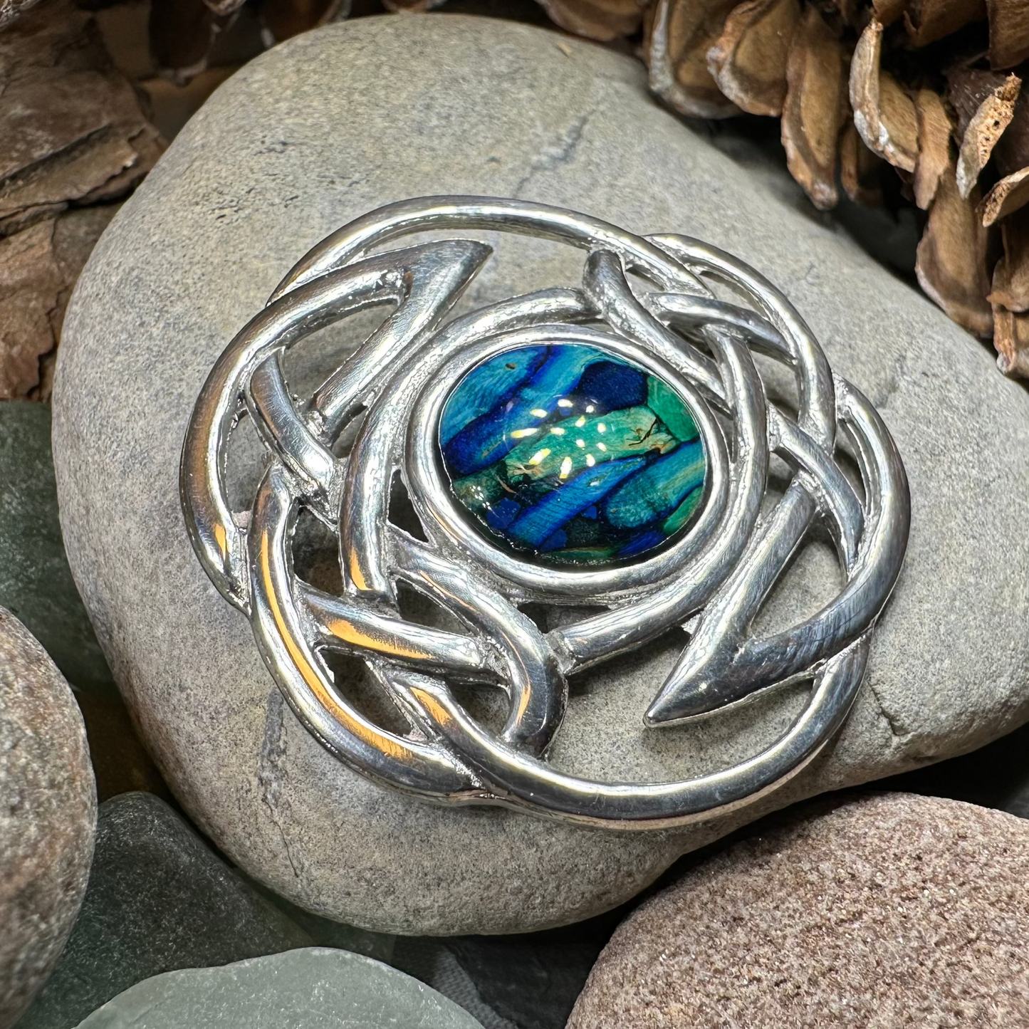 Elegant Heathergems Celtic Knot Brooch - Handmade in Scotland — view 11