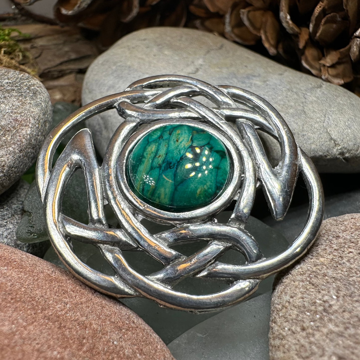 Elegant Heathergems Celtic Knot Brooch - Handmade in Scotland — view 4