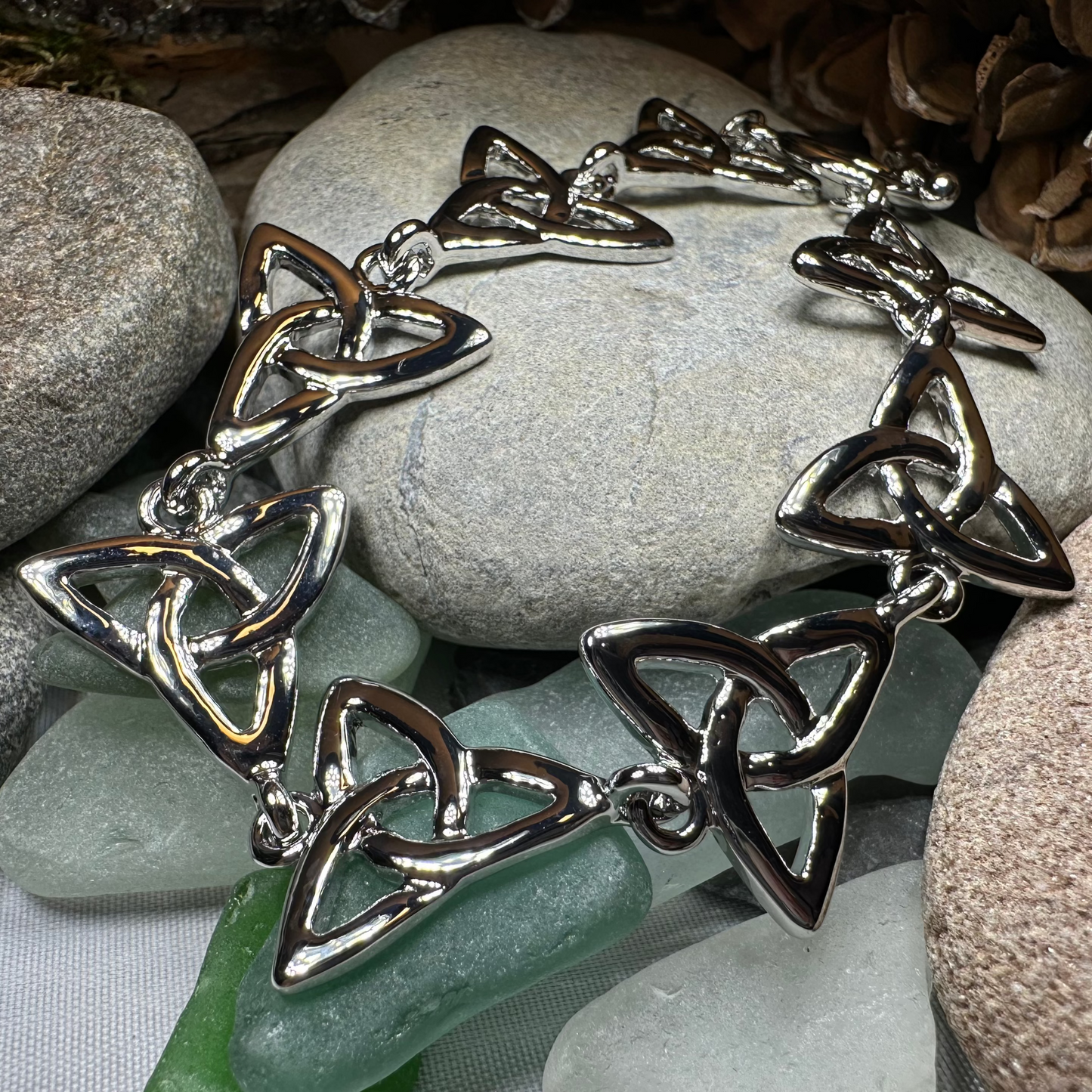 Eire Trinity Knot Bracelet — view 4