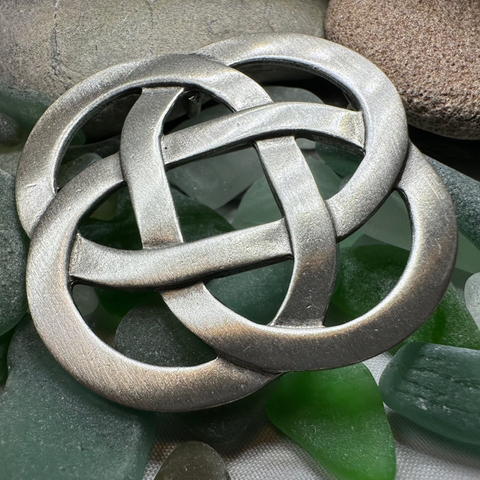 Load image into Gallery viewer, Celtic Dara Knot Brooch
