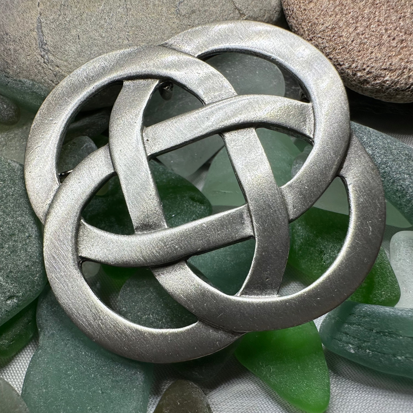 Celtic Dara Knot Brooch — view 3