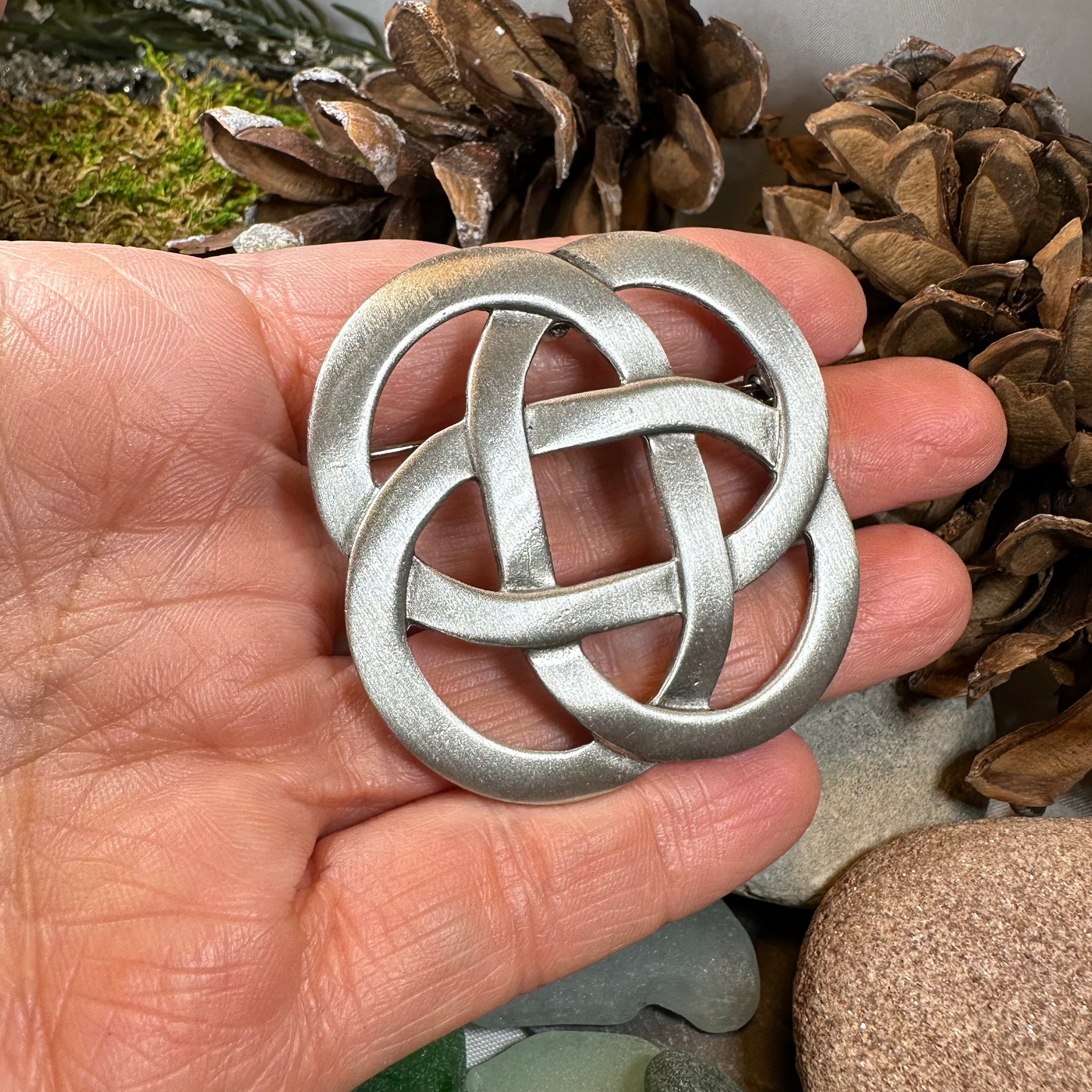Celtic Dara Knot Brooch — view 5