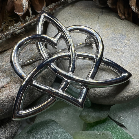Load image into Gallery viewer, Celtic Love Knot Brooch
